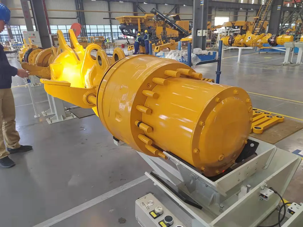 Детали оси карьерного самосвала Xdm80